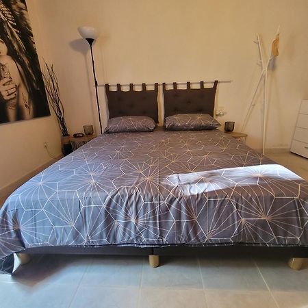 Logement Entier Et Calme 55M2 Avec Spa - Sauna Et Borne De Recharge 7Kw Daire Meyreuil Dış mekan fotoğraf