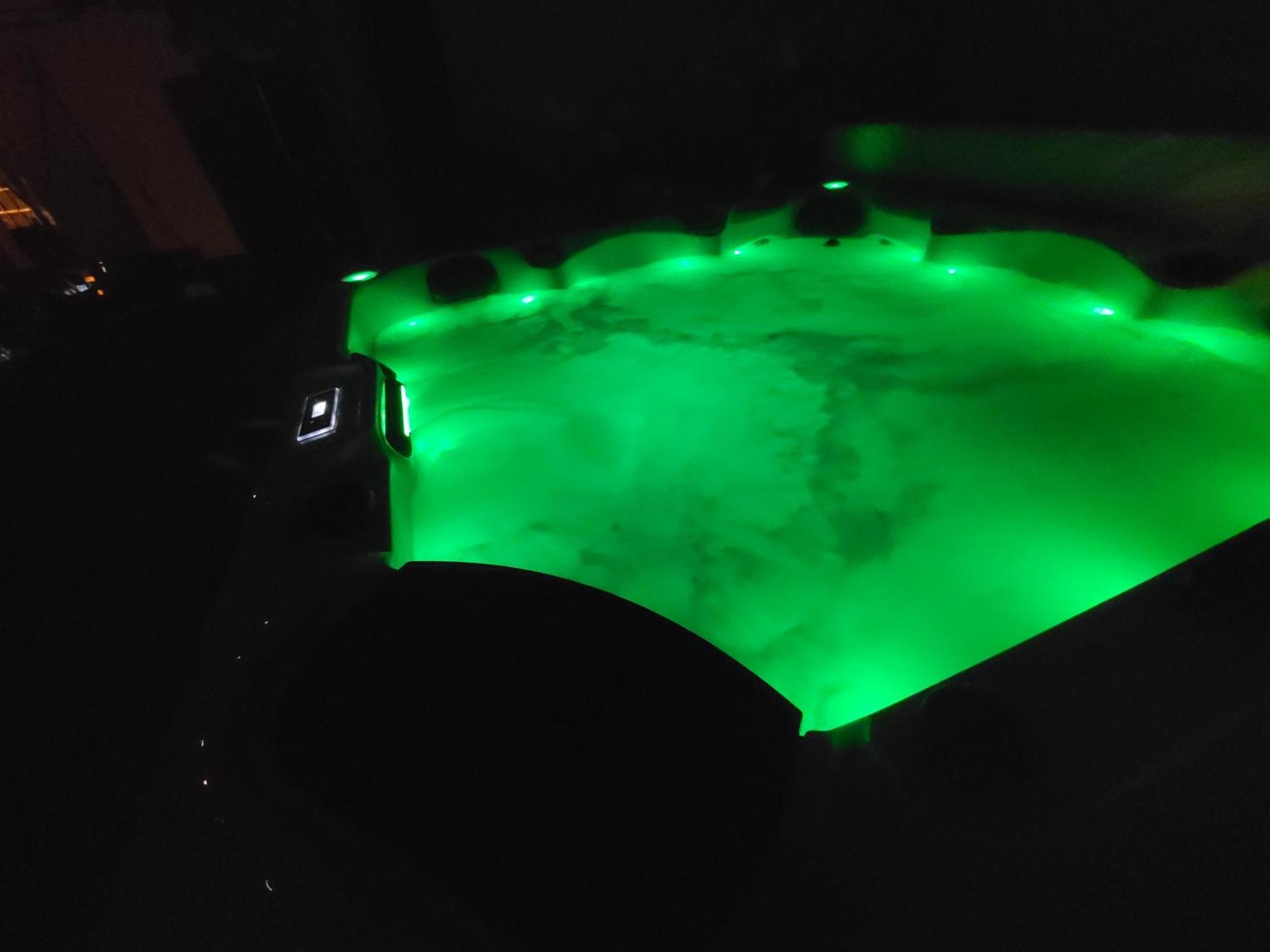 Logement Entier Et Calme 55M2 Avec Spa - Sauna Et Borne De Recharge 7Kw Daire Meyreuil Dış mekan fotoğraf